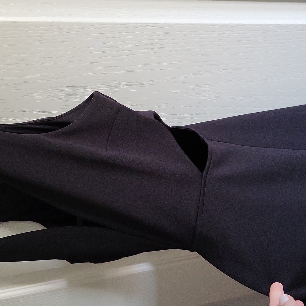 Express Black mini dress, size 6 - Picture 4 of 5